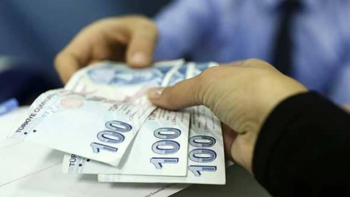 29 Ekim'de çalışanlara mesai ödenir mi? 29 Ekim ne kadar mesai ücreti verilir? Çift mi tek mi mesai ücreti ödenir? 2 gün mü 1 gün mü?