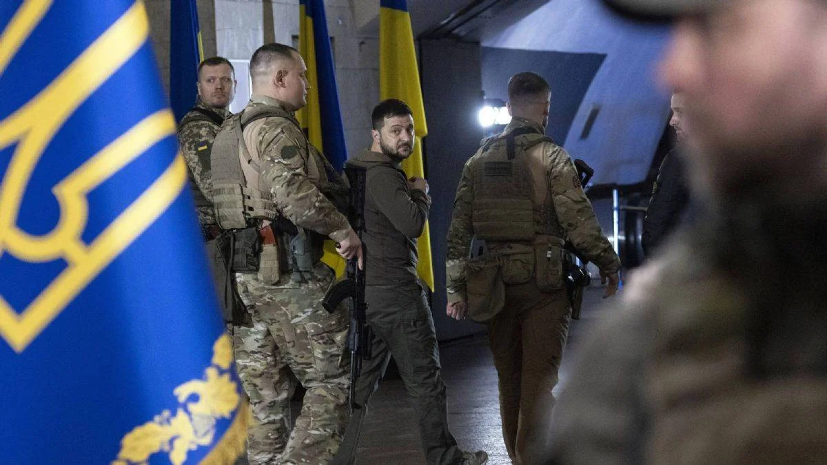 ABD, Zelenskiy'in üstünü çizdi mi?