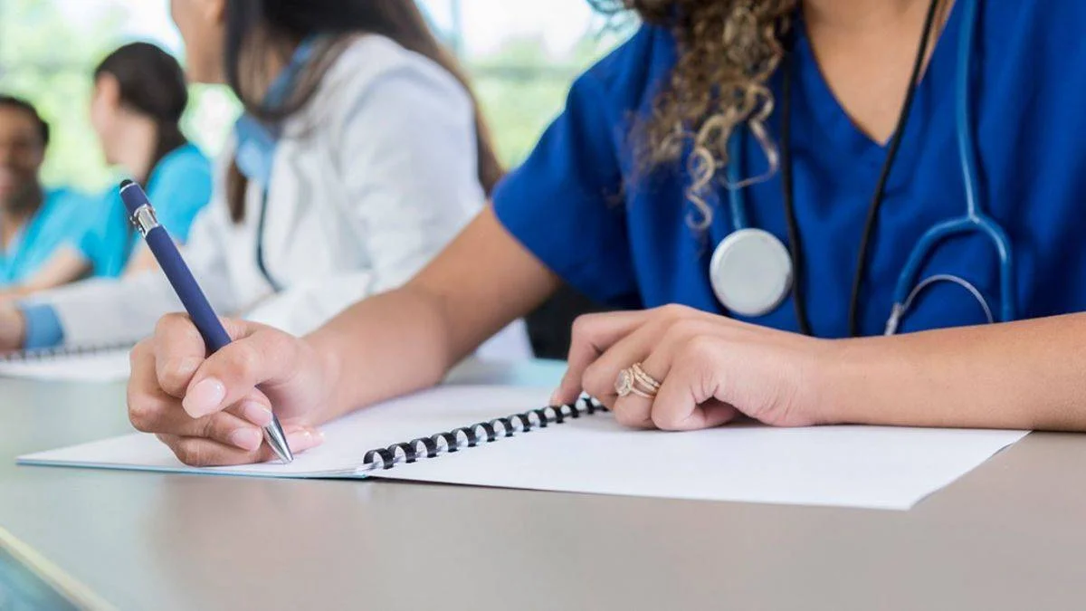 Almanya'nın doktor ihtiyacı I Almanya'da doktor olma şartları, maaşı (ücreti) I Almanya'ya Türkiye'den kaç doktor gitti? Almanya'da kendi kliniğini açmak