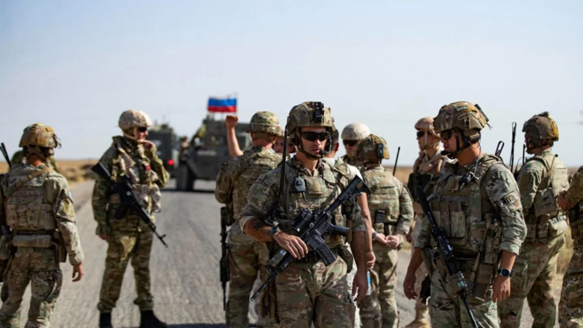 Belarus duyurdu: Rus askerleri Belarus'a geldi