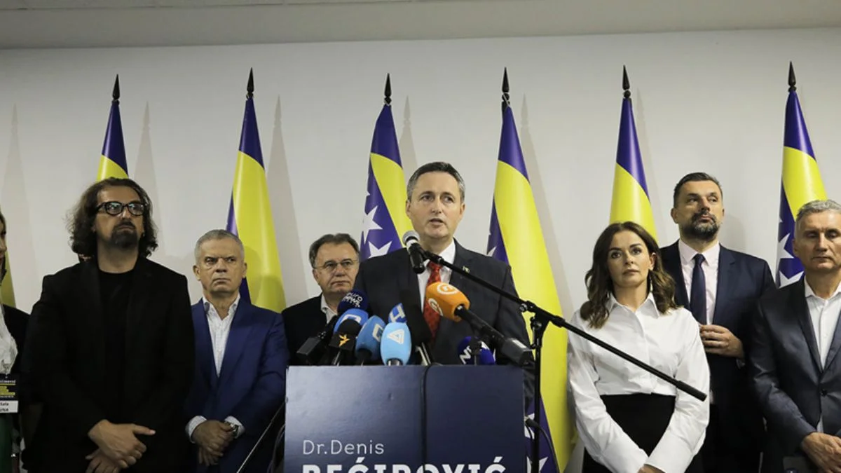 "Bosna seçimlerinden Bakir İzetbegoviç ve Türkiye'nin çıkaracağı dersler var"