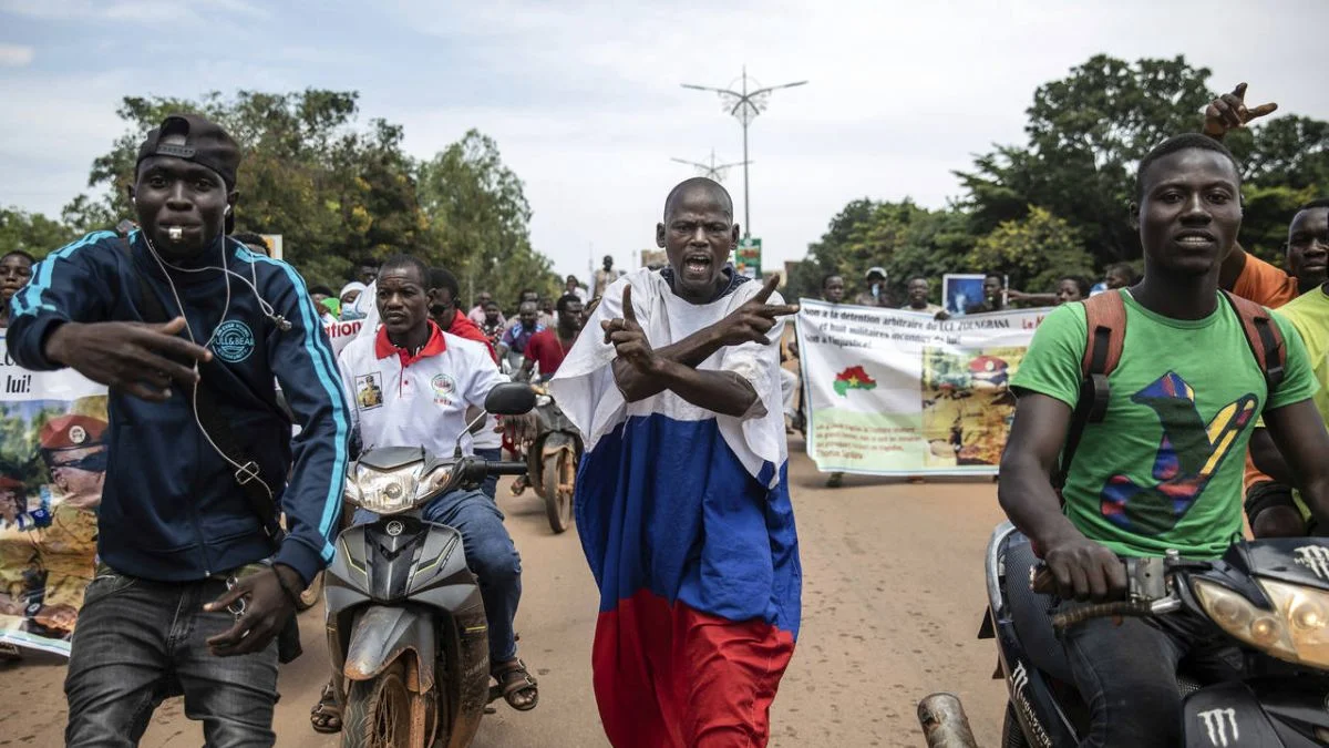 Burkina Faso'da Rusya-Fransa kapışması!