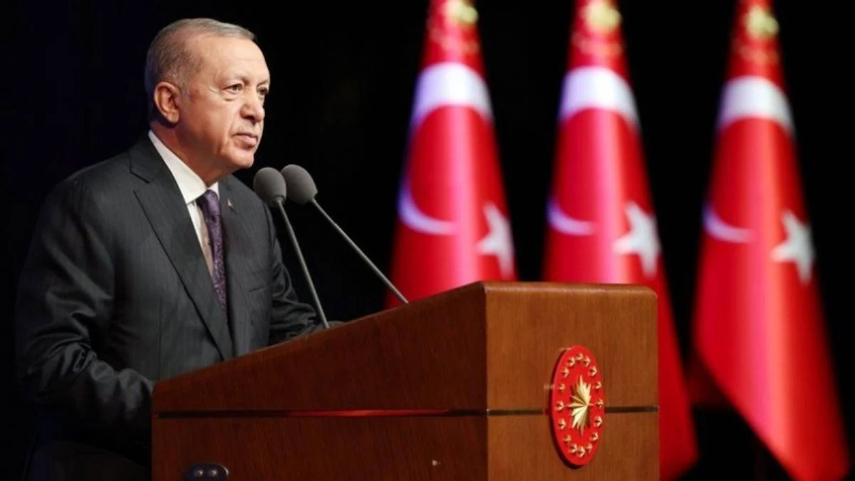 Cumhurbaşkanı Erdoğan'dan önemli açıklamalar: "Şimdi özgürlük, hürriyet var"