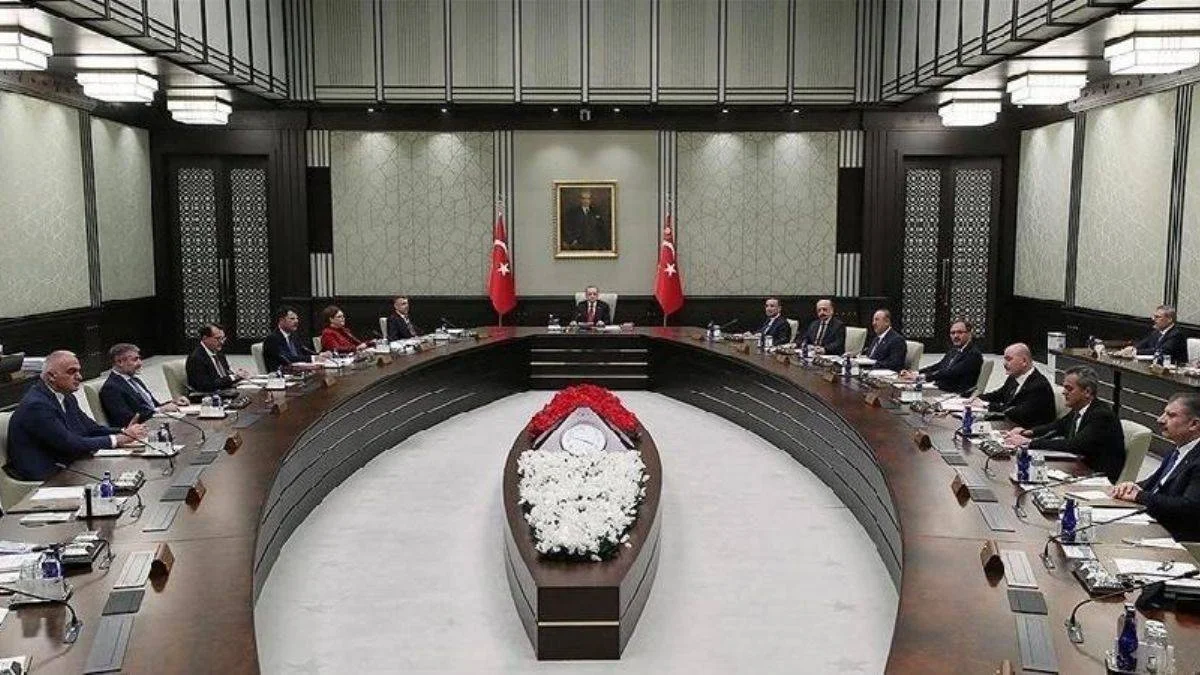 Cumhurbaşkanlığı kabinesi toplanıyor | Kabine'de neler konuşulacak?