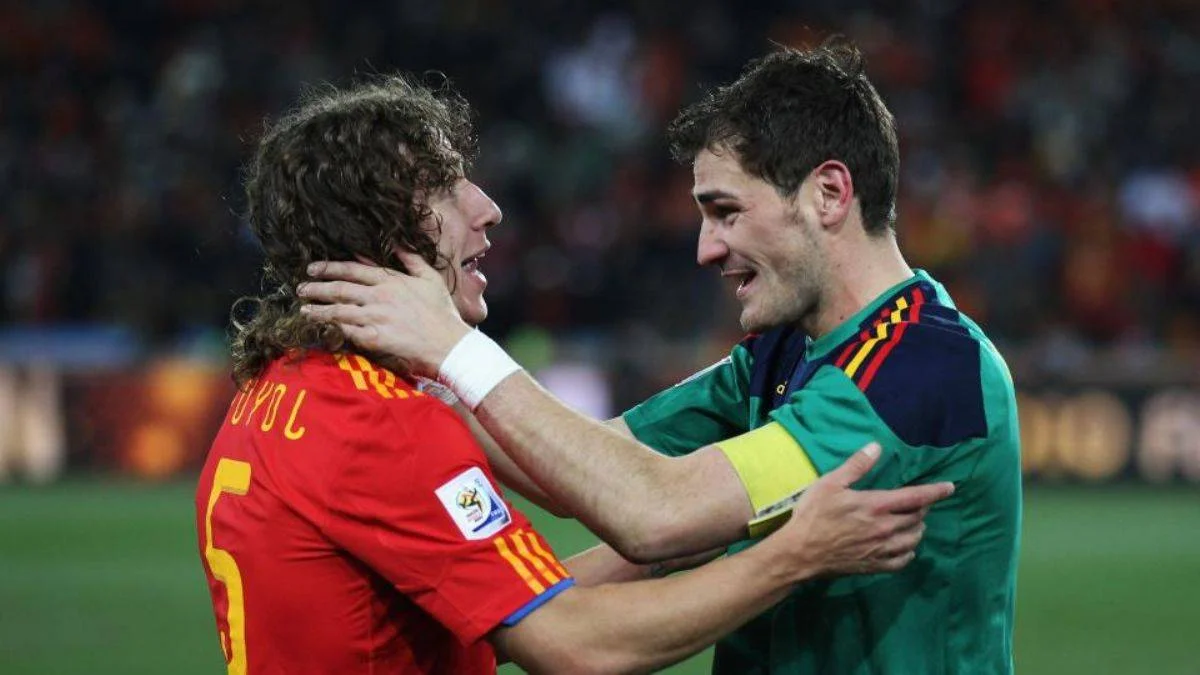 Futbolcu Casillas ve Puyol eşcinsel olduklarını açıkladı