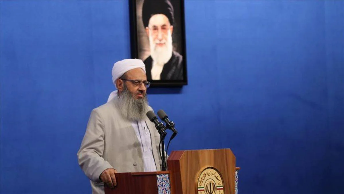 İran'da Sünni imam İsmailzehi: Halkın üzerine ateş edildi