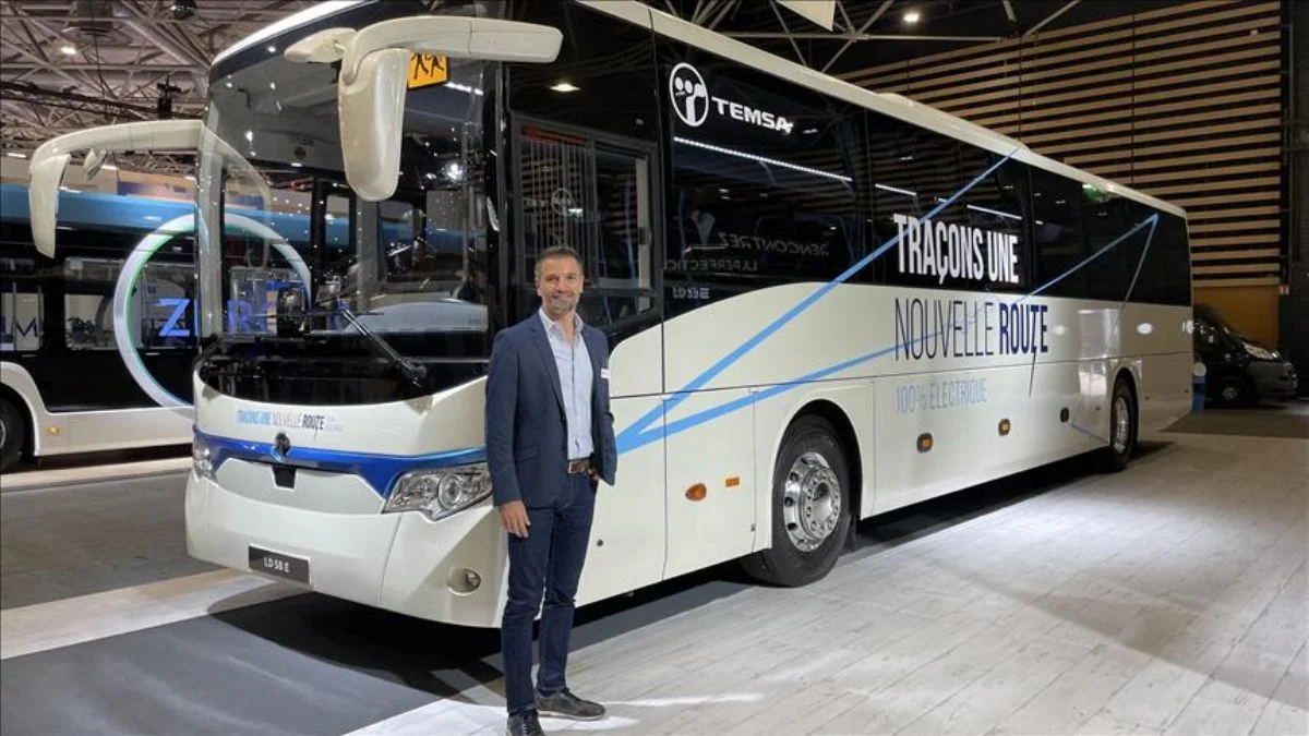 TEMSA, iki elektrikli aracını Fransa'da tanıttı