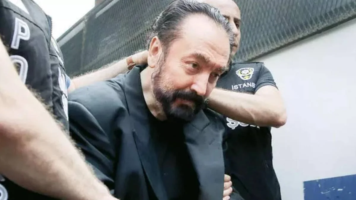 Adnan Oktar kaç sene hapis yatacak? Kaç yıl ceza aldı, kaç yaşında hapisten çıkacak?