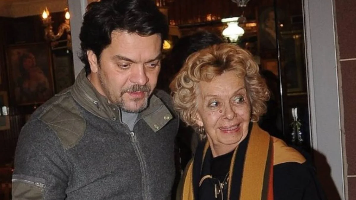 Beyazıt Öztürk'ün annesi Nurten Öztürk kimdir? Beyin kanaması mı geçirdi?