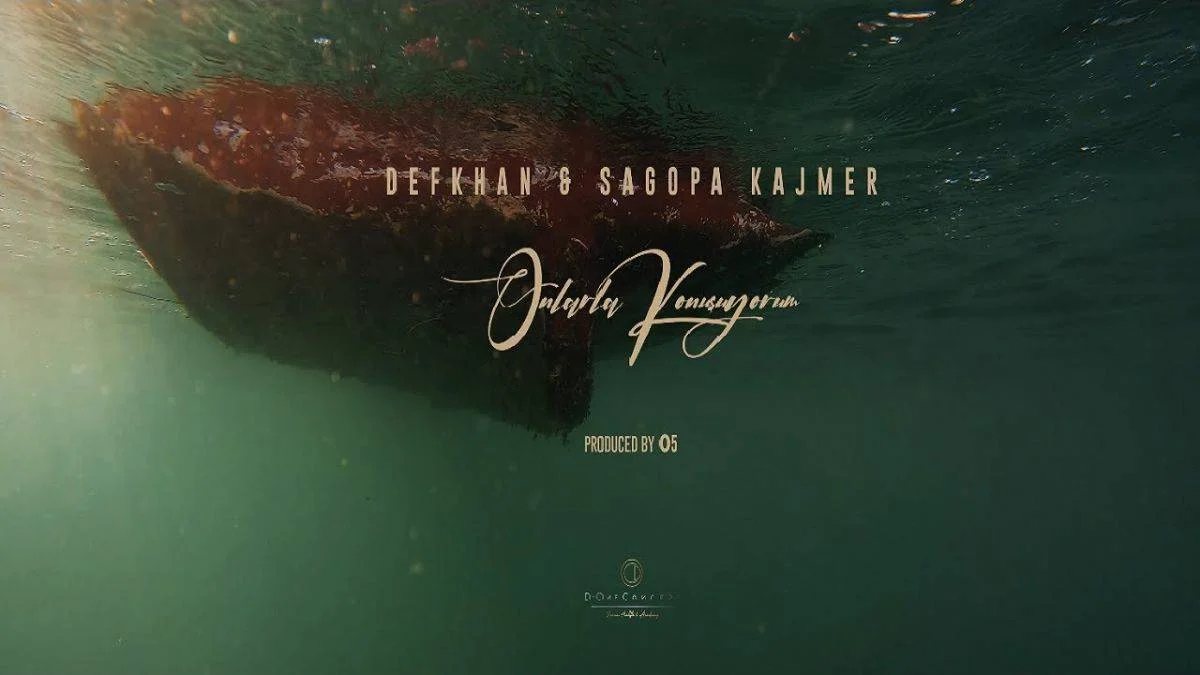 Defkhan ft. Sagopa Kajmer - Onlarla Konuşuyorum dinle | Defkhan ft. Sagopa Kajmer - Onlarla Konuşuyorum sözleri