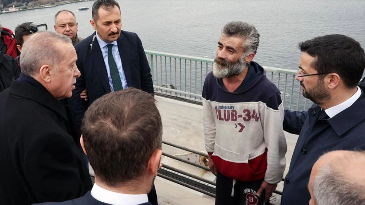 Erdoğan'dan Şehitler Köprüsü'ndeki intihara müdahale