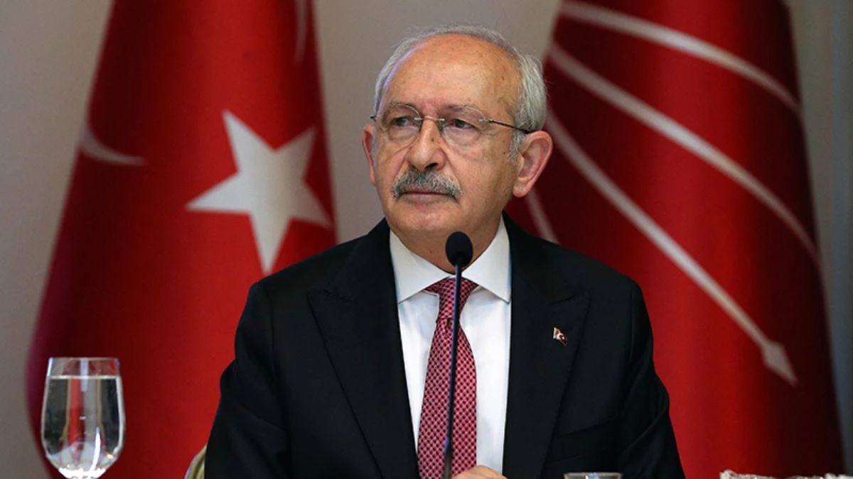 ''İngiltere'de 60 yıldır yapay zeka üzerinde çalışıyorlar, Türkiye 60 yılda ne yaptı?''