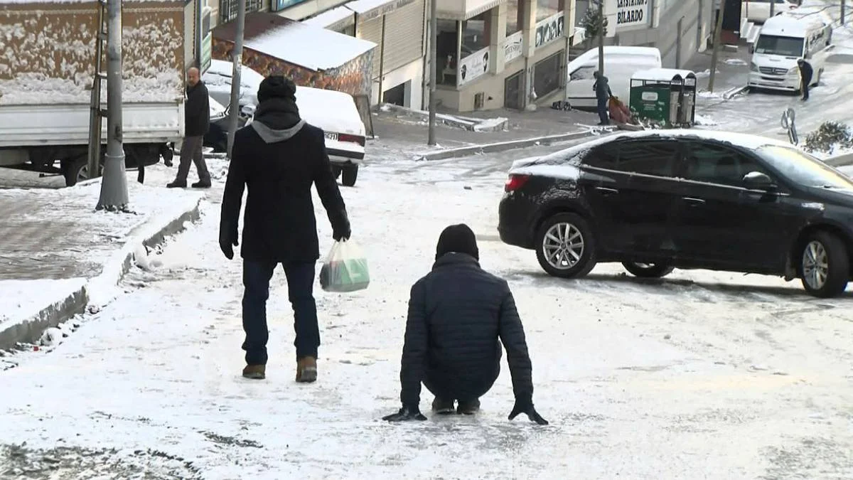 İstanbul'a kar ne zaman yağacak? Kasım-Aralık-Ocak ayında İstanbul'a kar yağacak mı?