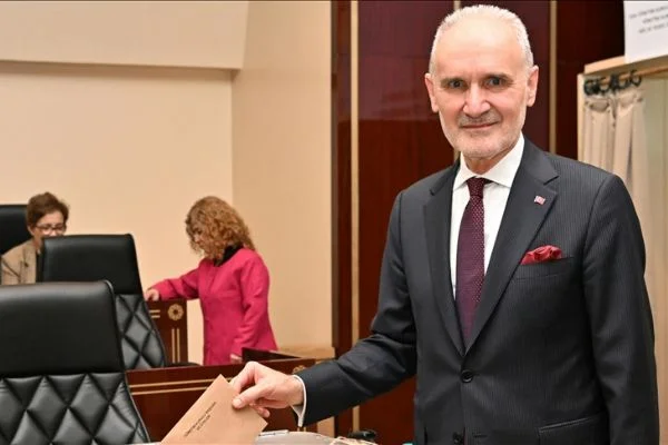 İTO Yönetim Kurulu Başkanlığı'na Şekib Avdagiç yeniden seçildi