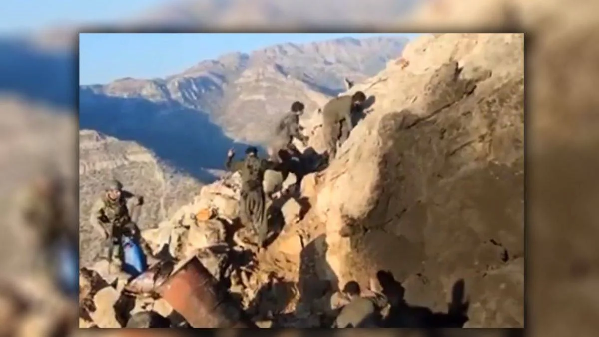 Mağarada kıstırıldılar! 5 PKK'lı işte böyle teslim oldu
