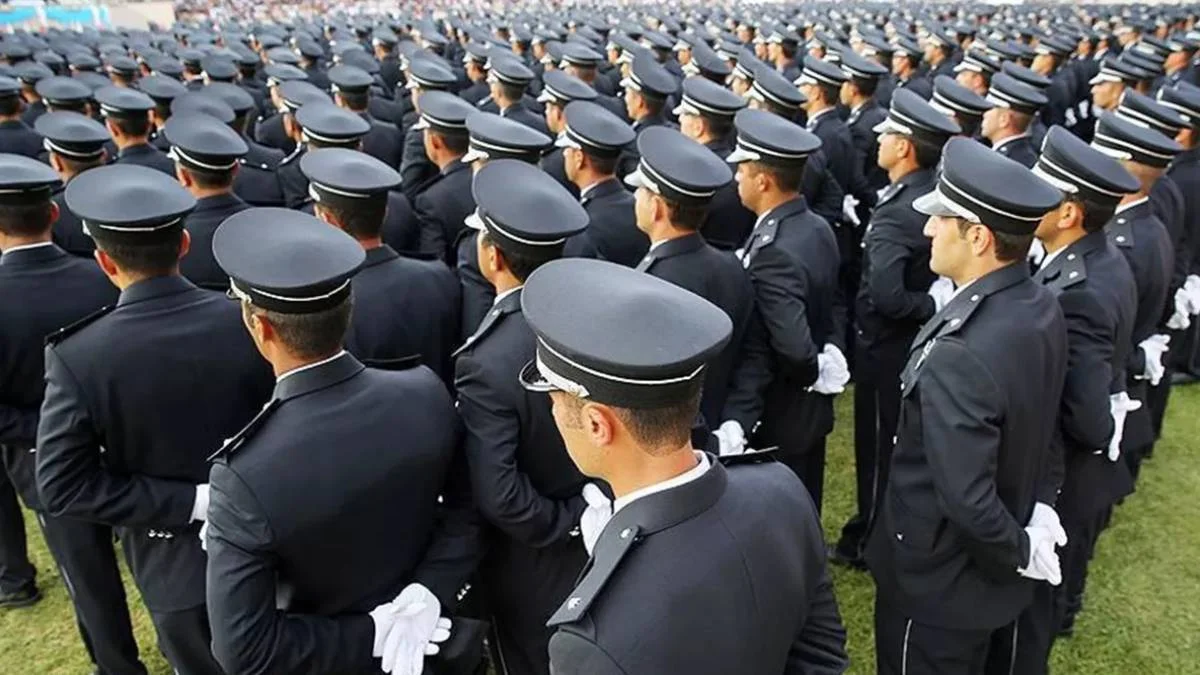 Polis maaş promosyonu yattı mı? Vakıfbank polis maaş promosyonu hesaplara ne zaman yatacak? EGM 2022 promosyon ödemeleri