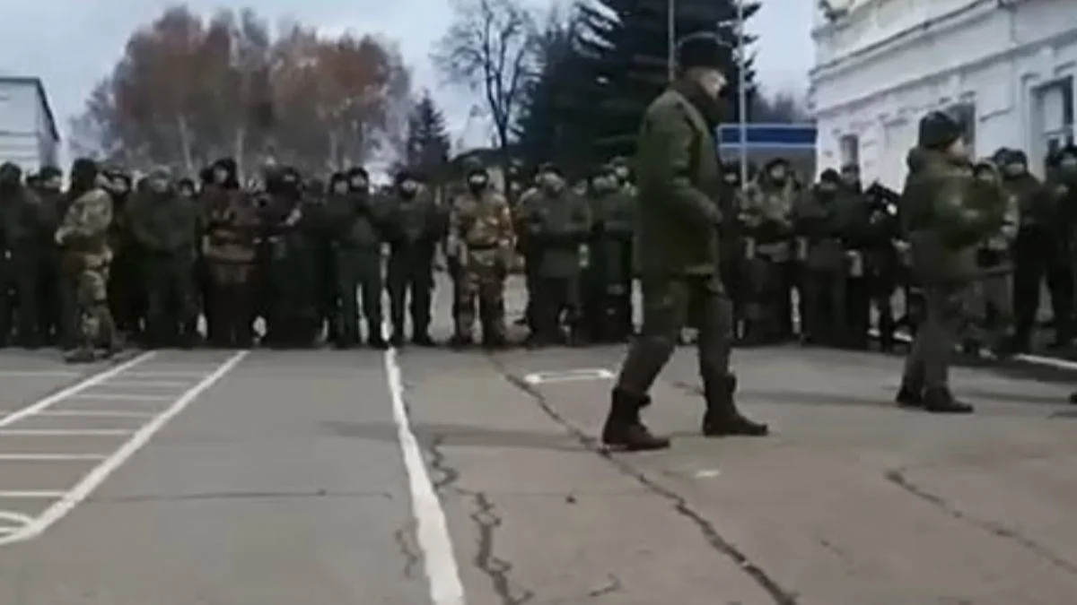 Rus ordusunda isyan! 'Bizi kim kandırdı?'