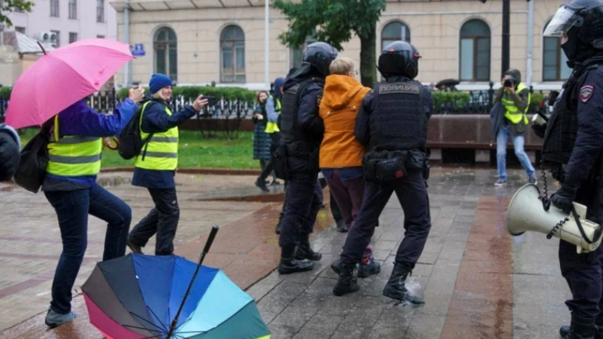 Rusya'da 'LGBT' yasası; Ağır para ve hapis cezası geliyor