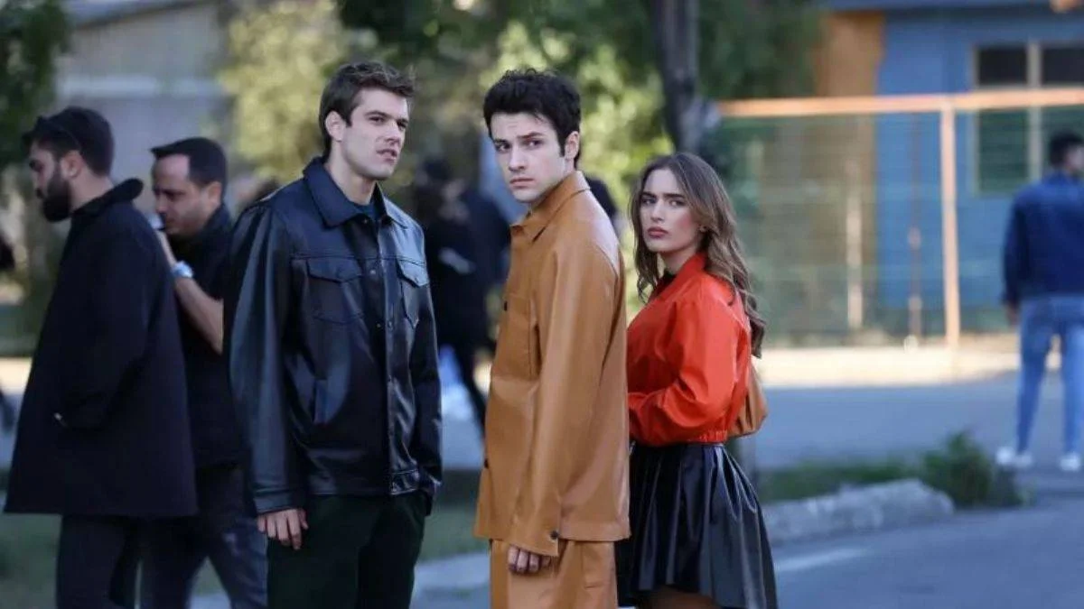 Tozluyaka 19. bölüm izle tek parça | Fox TV Tozluyaka son bölüm full izleme ekranı