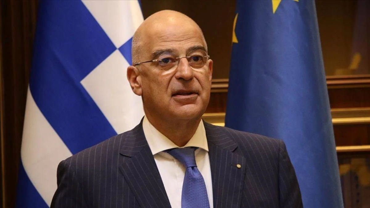 Uçakta "Dendias" krizi! Trablus'ta uçaktan inmedi, geri döndü
