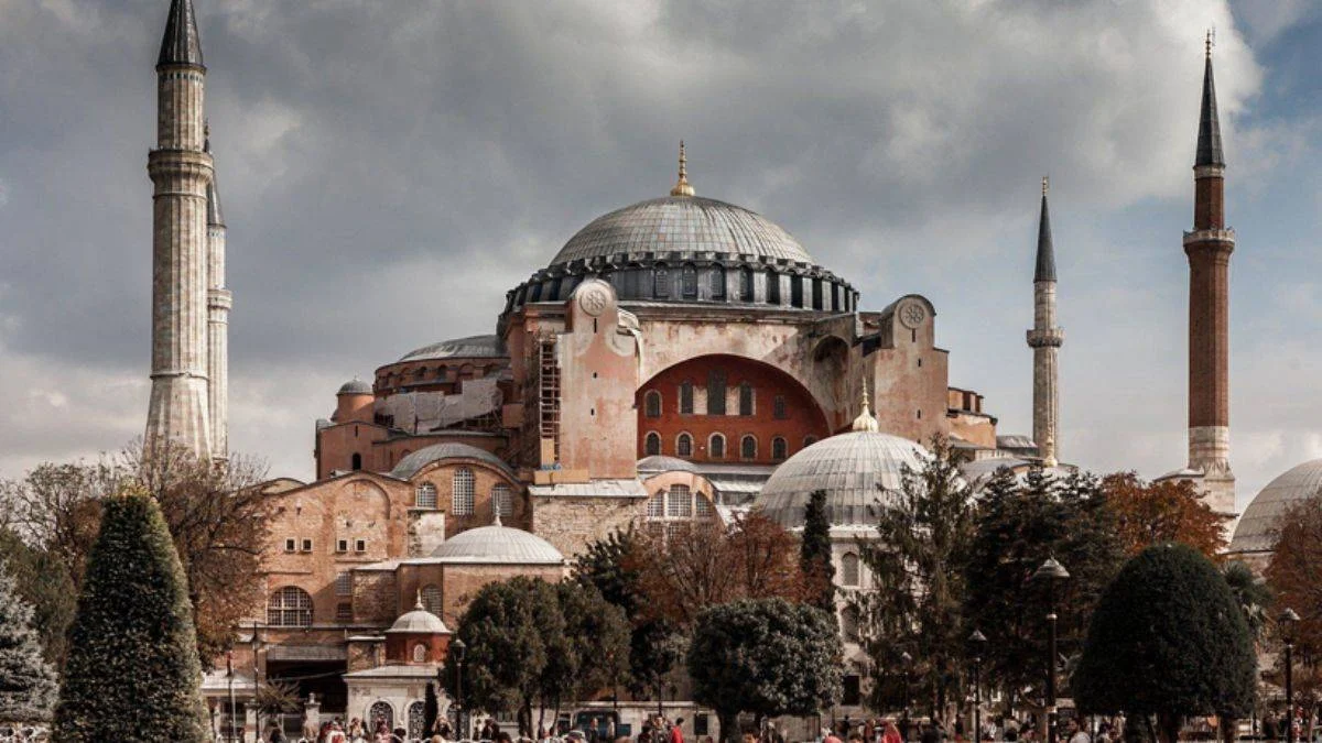 Yunanistan'dan UNESCO'ya ''Ayasofya Cami'' çağrısı!
