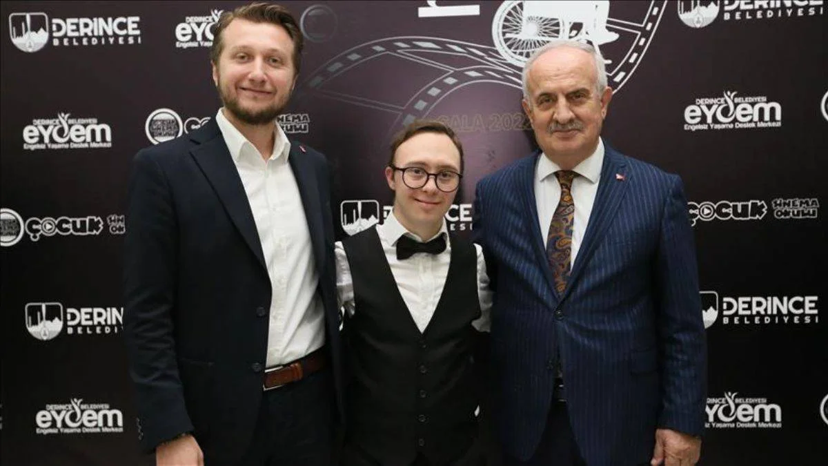 Albaraka Türk'ün desteğiyle 'dünyanın ilk özel sinemacıları' projesi hayata geçirildi