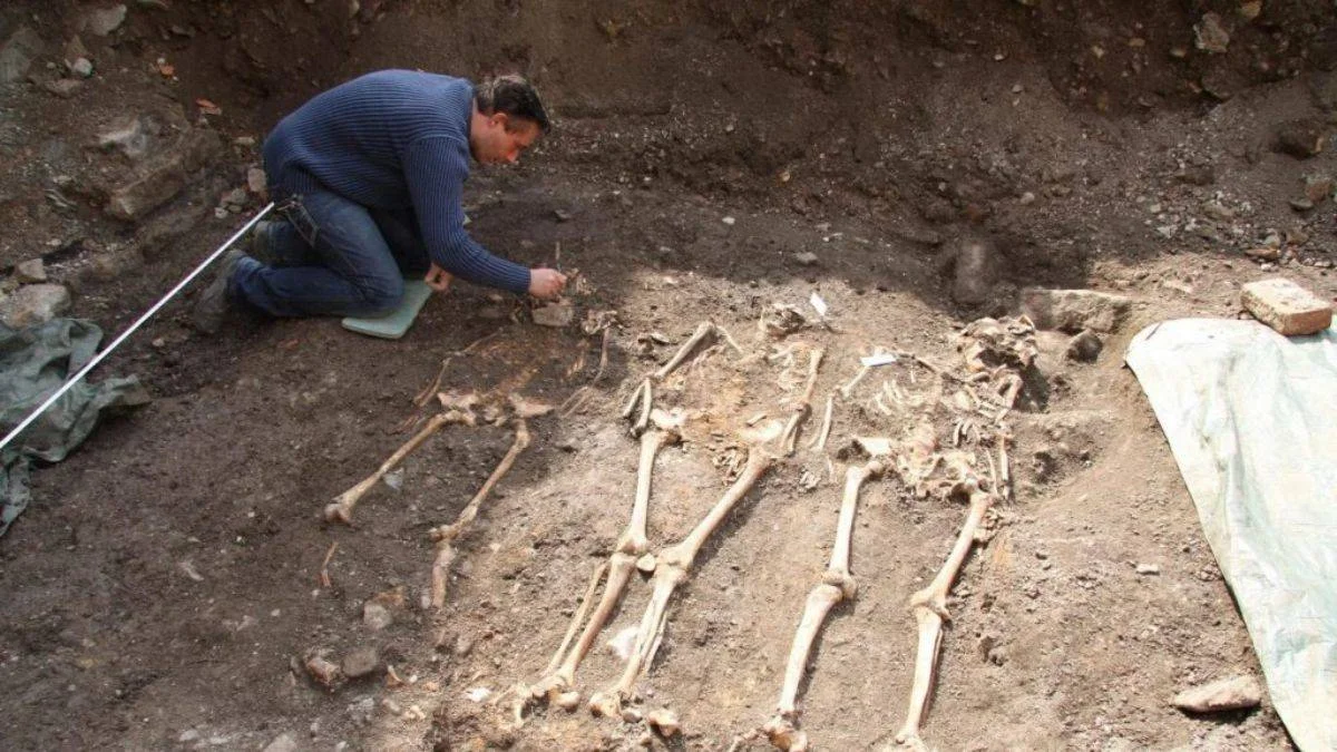 Almanya'daki Ortaçağ İskeletlerinin DNA'sı Aşkenaz Yahudilerinin Kökenlerine Işık Tutuyor
