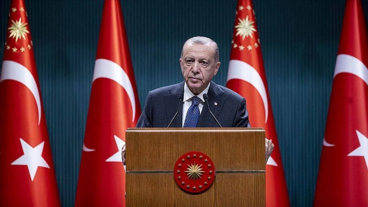 Erdoğan: Sınırlarımız ötesinde besledikleri terör örgütleri bize saldırıyor