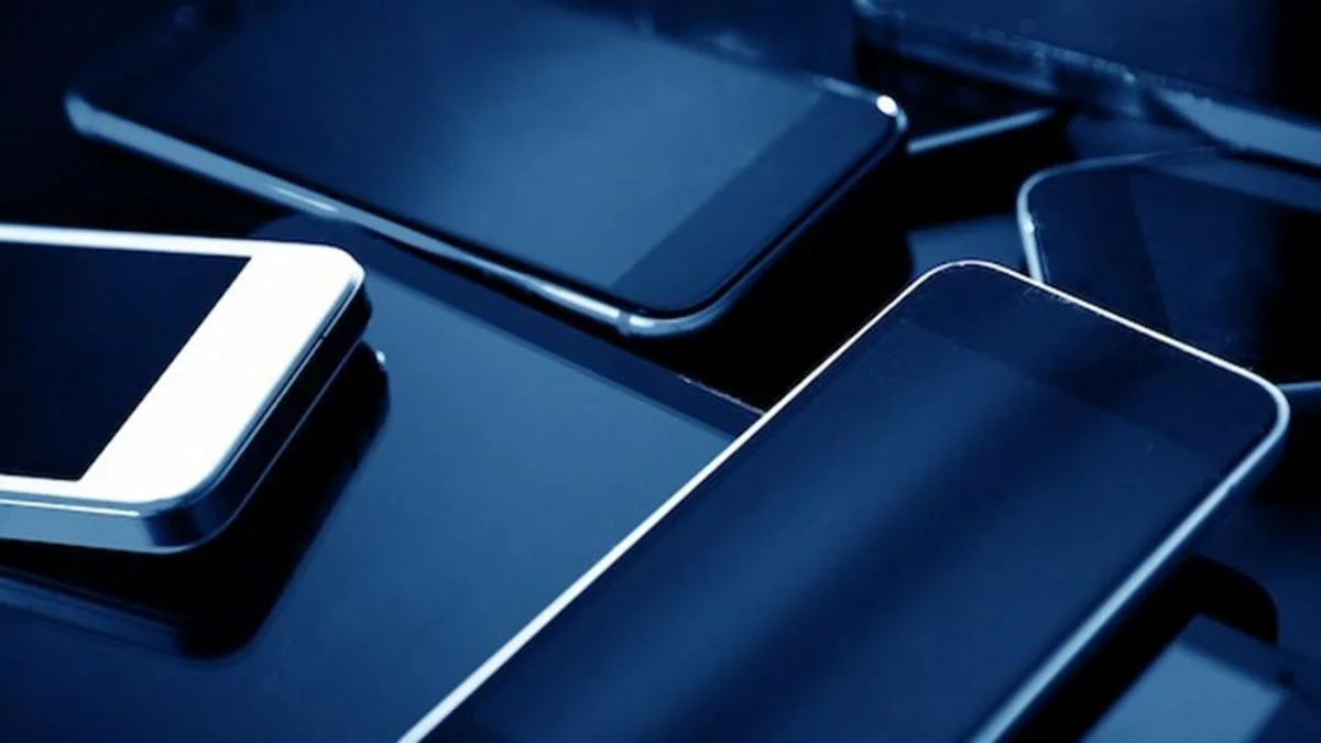 Eski bir akıllı telefonunuzu web kamerası olarak kullanabilirsiniz