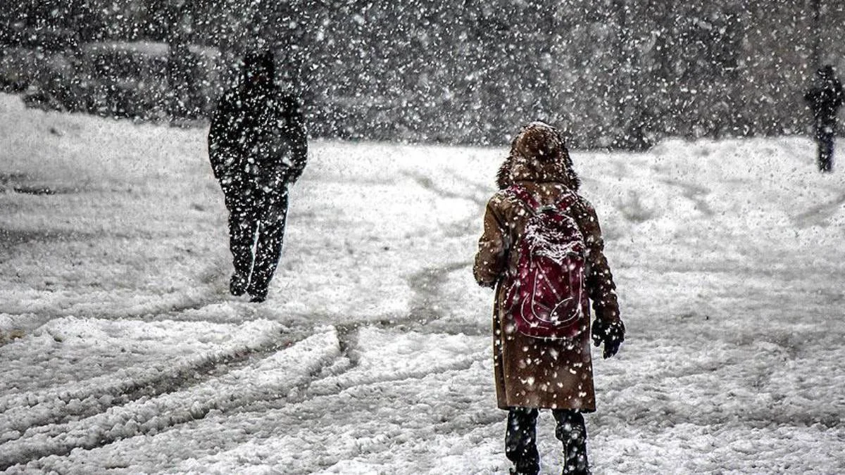 Giresun, Rize ve Trabzon'a kar uyarısı! 29 Aralık yarın okullar tatil mi, okul var mı?