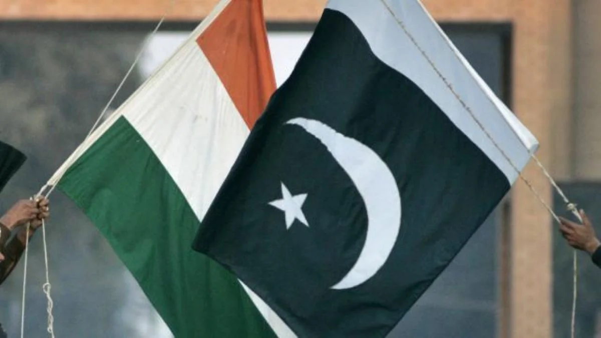 Pakistan'dan Hindistan'a 'Azad Cammu Keşmir' çağrısı