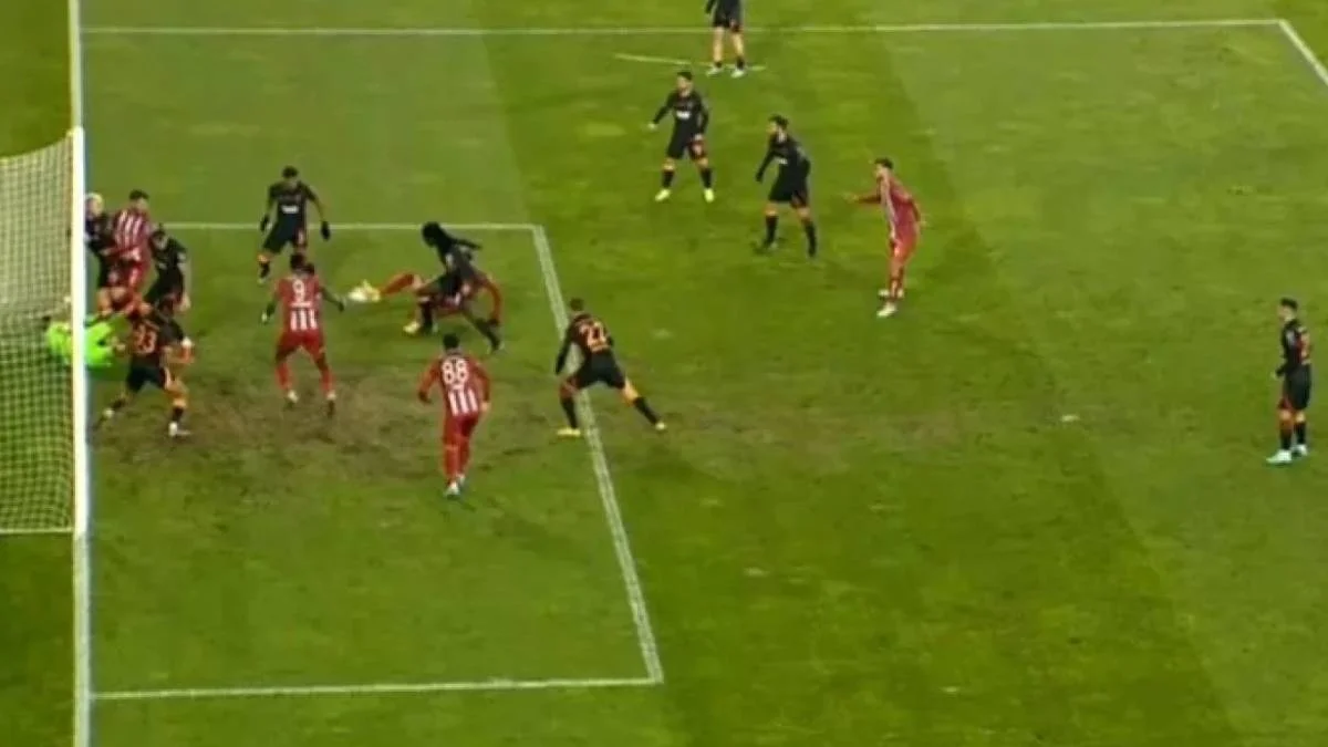 Sivasspor'un golü neden iptal edildi? Ofsayt mı, faul mü yapıldı?
