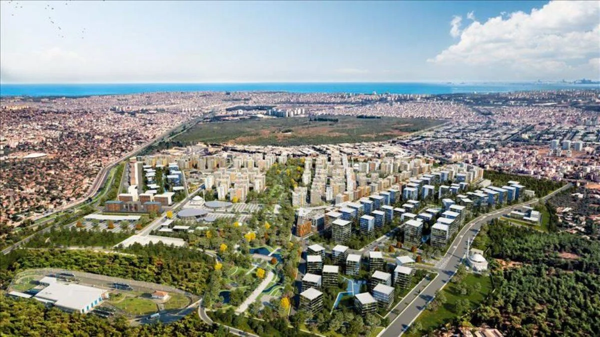Sur Yapı teslimlerine ara vermeden devam ediyor