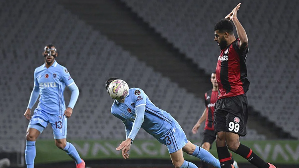 Trabzonspor'da Karagümrük hezimeti: 4-1... Abdullah Avcı'dan açıklama