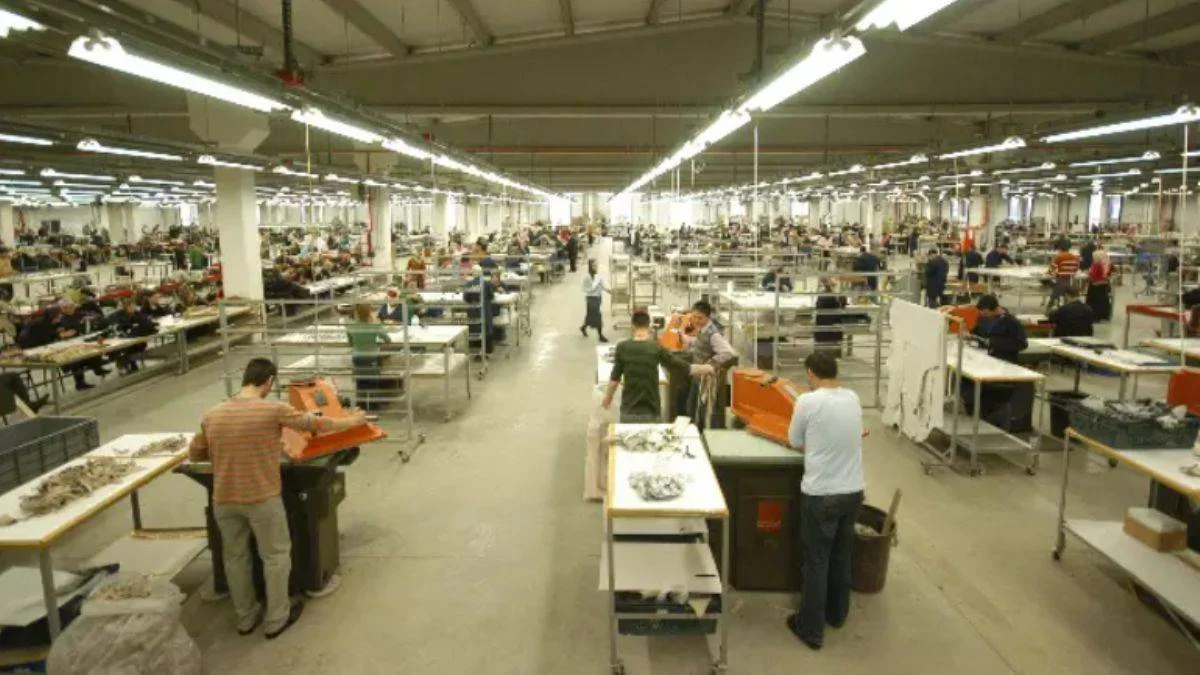 'Ulus'ta bir daire fiyatına İtalya'da fabrika aldık'