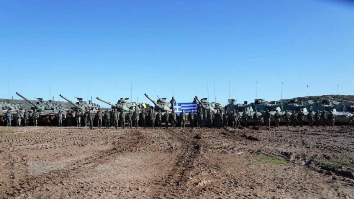 Yunanistan'dan yeni bir provokasyon: Rodos Adası'nda tatbikat!