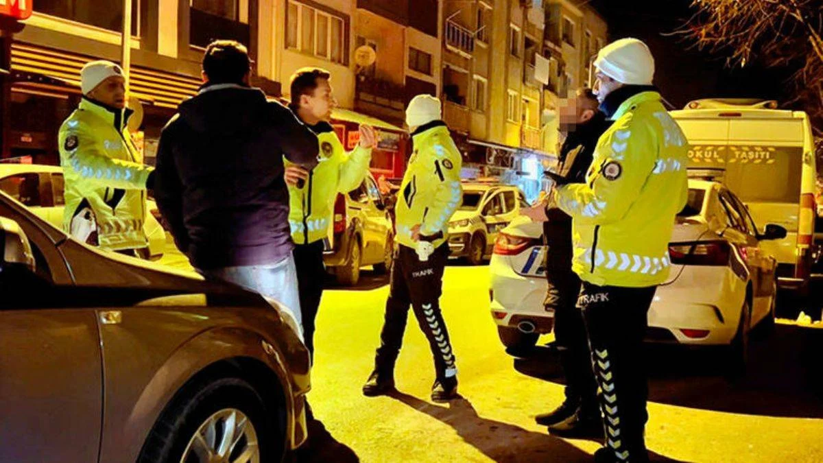 Alkollü yakalandı, 'Yarın umreye gideceğim, yapmayın' dedi