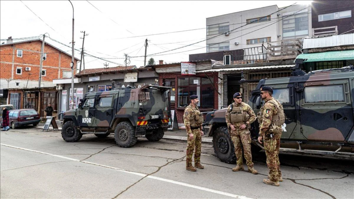 Kosova'daki barikatlarla ilgili NATO'dan açıklama