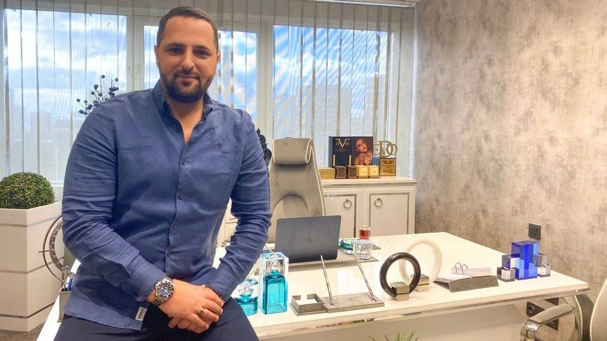 Lensfiyat.com'un kurucusu Erdoğan Savran: Yeni bir Türk renkli lens markası geliyor