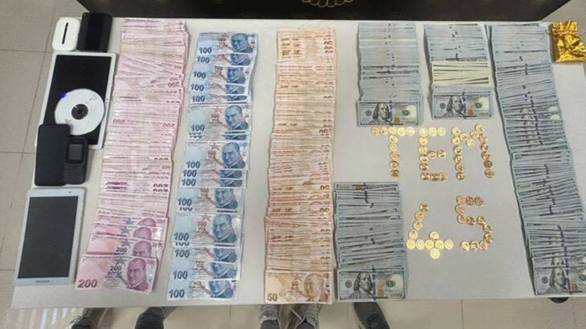 Manisa'da FETÖ operasyonları