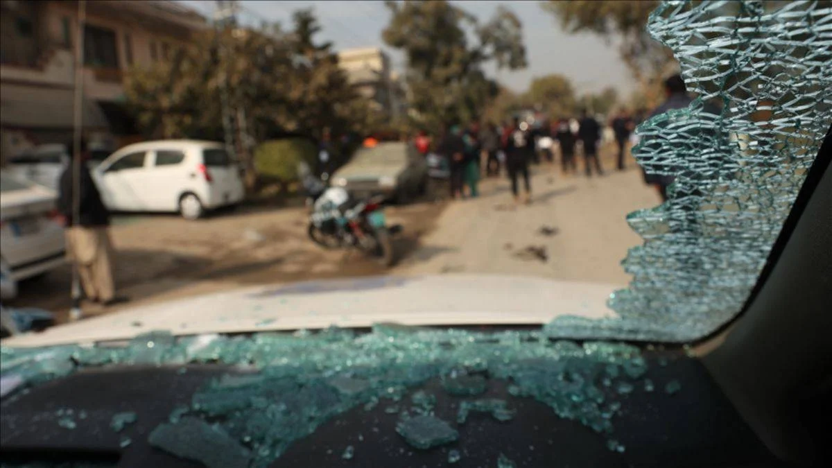 Pakistan'da camiye düzenlenen saldırıda 17 kişi hayatını kaybetti