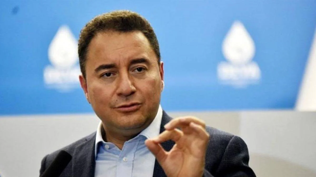 'Sen ne yaptın Babacan? Tıssss...'
