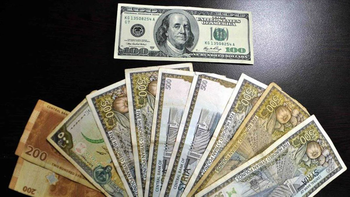 Suriye'de ekonomi çöktü! General maaşı 40 dolar