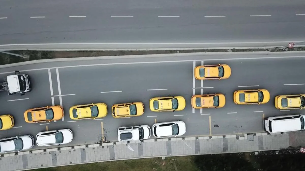 Taksilerde zamlı tarife başlıyor