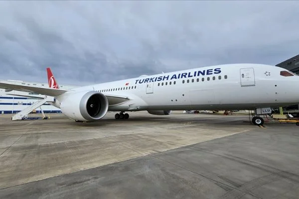 THY'nin 393'üncü uçağı filoya katıldı