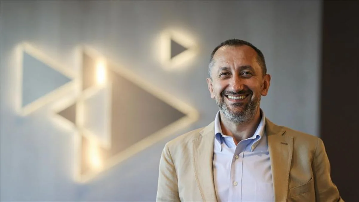 Türk Telekom CEO'su Önal: "TT Ventures ile girişimleri dünyaya açan bir köprü olacağız"