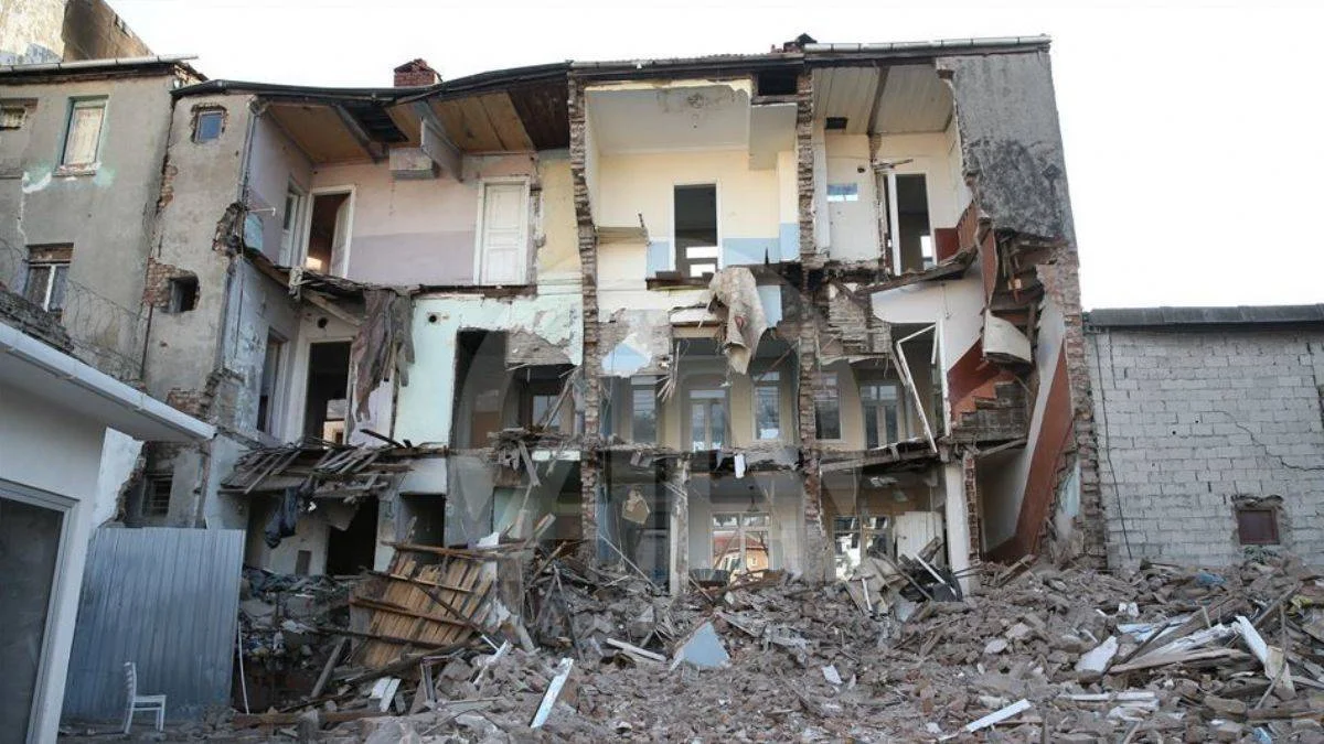 AFAD: Hatay'da depremin ardından 90 artçı yaşandı