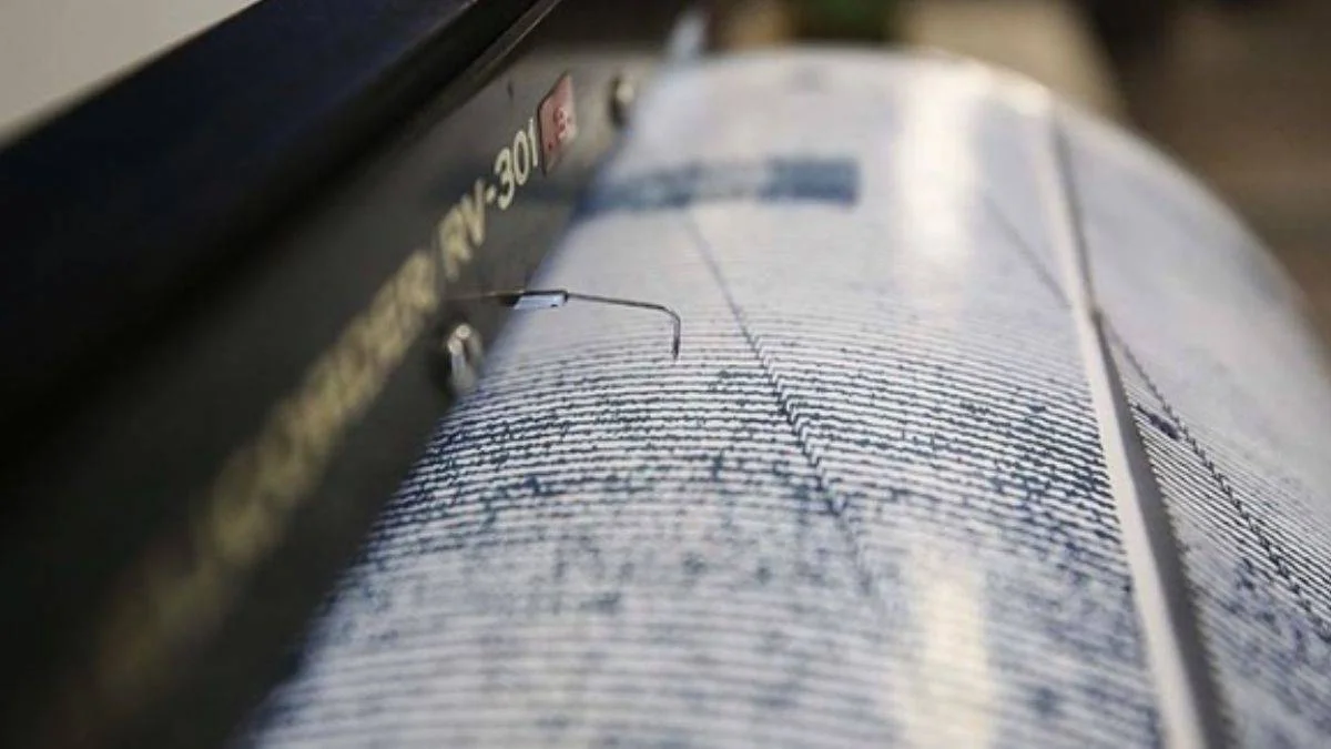 Balıkesir'de deprem!