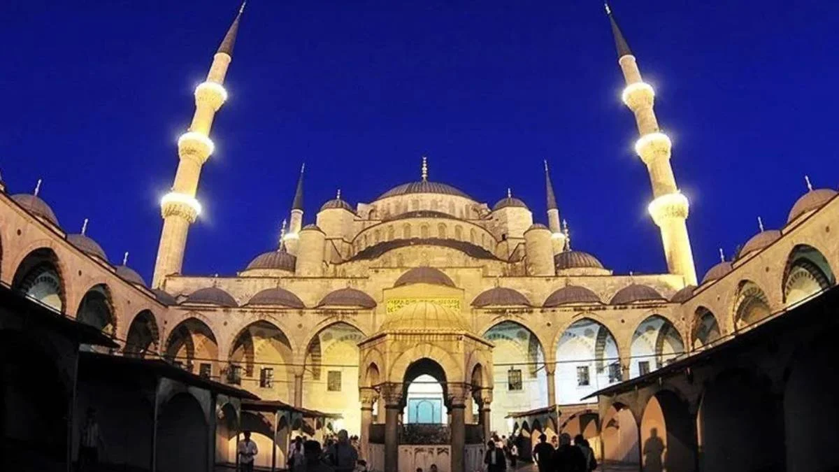 Bugün kandil mi? 2023 Miraç Kandili ne zaman?