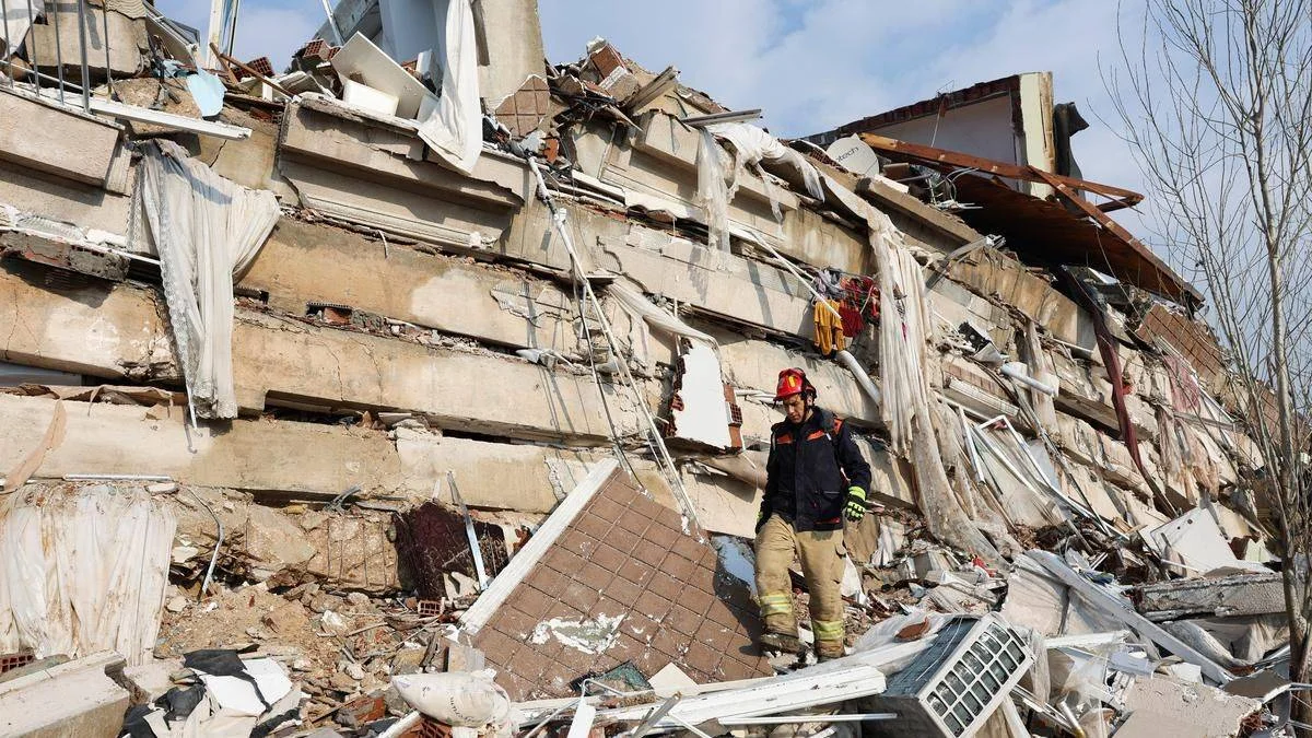 Dünya'da en fazla kaç büyüklüğünde deprem olabilir?